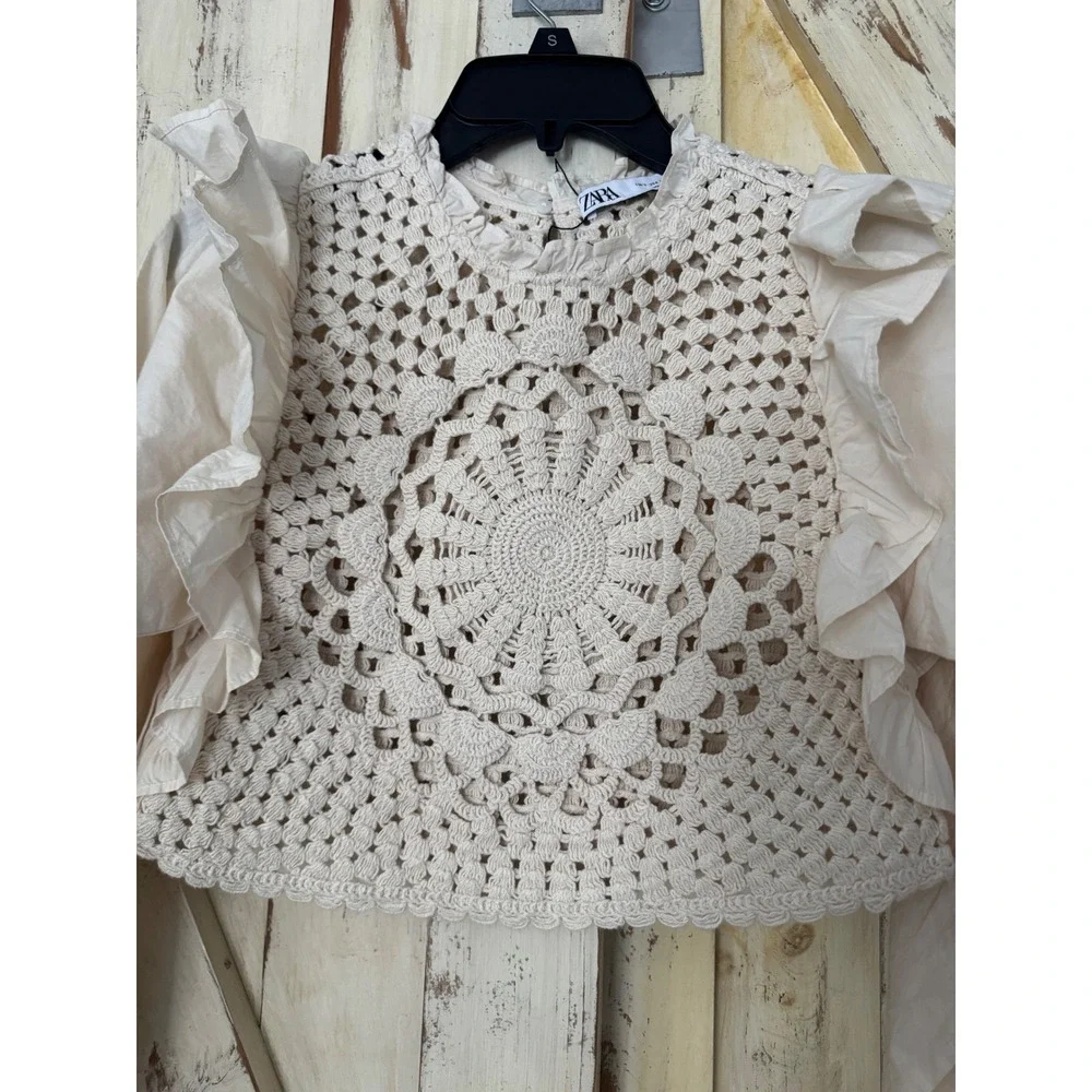 ZARA Crop Top Boho Prairie Crochet Ivory Cream Long‎ Sleeves Size Small
